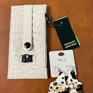 Badgley Mischka Cream Wallet with Black Accents